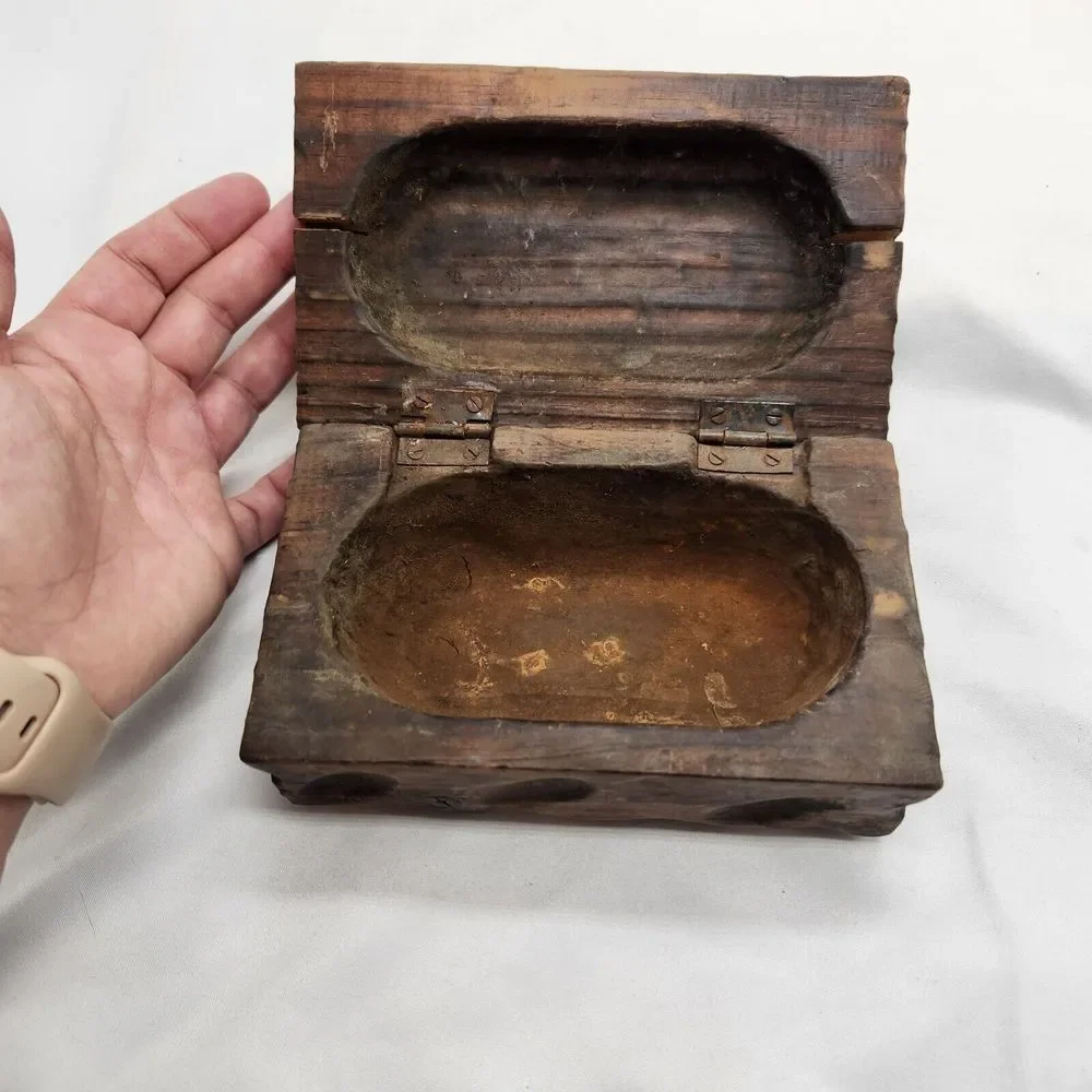 1960s Witco Treasure Chest JEWERY Box Trinket Stash Vintage Mid-Century Tiki Ha.
